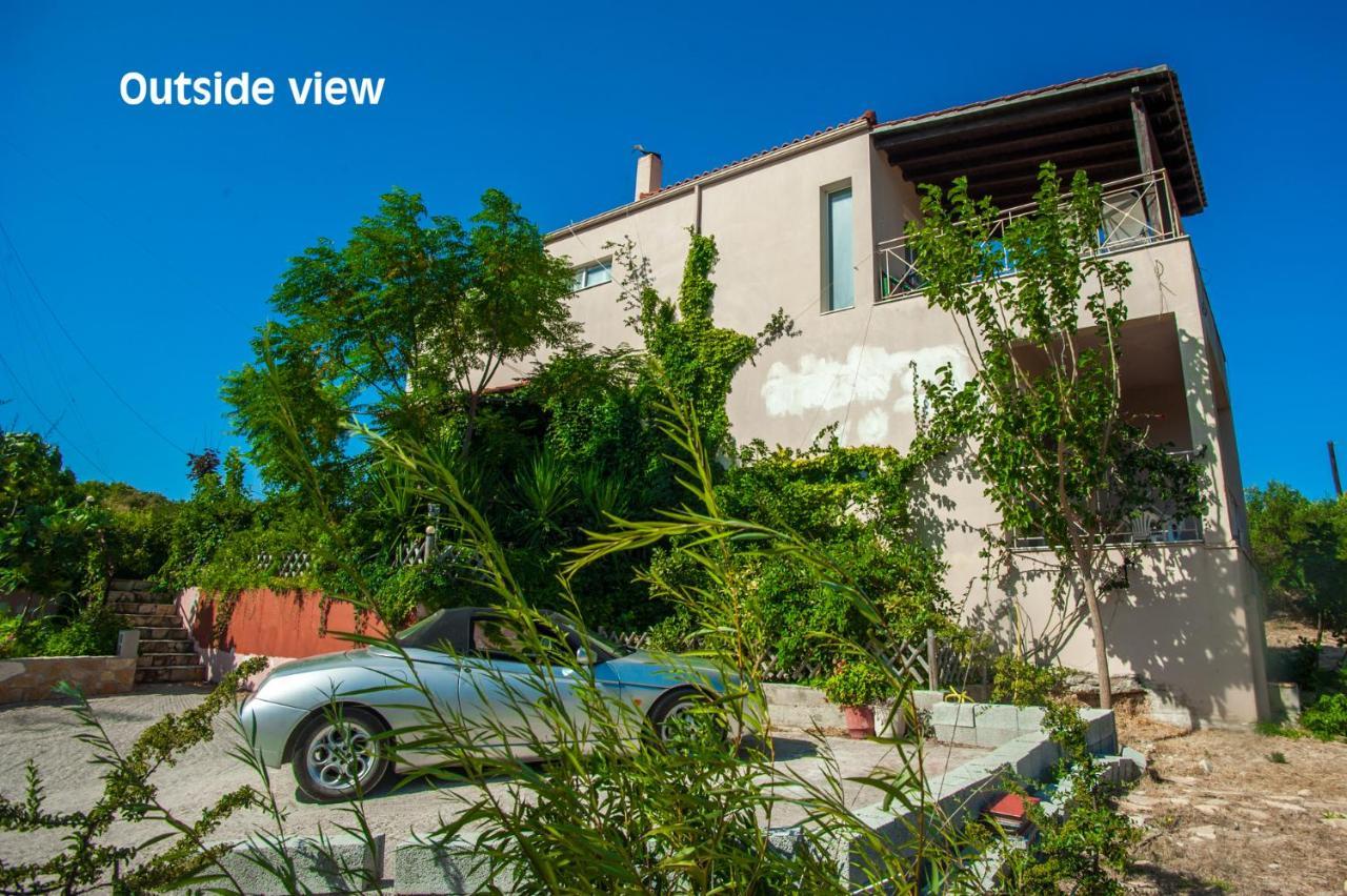 Helmata Villa With Privecy Argostoli  Eksteriør bilde